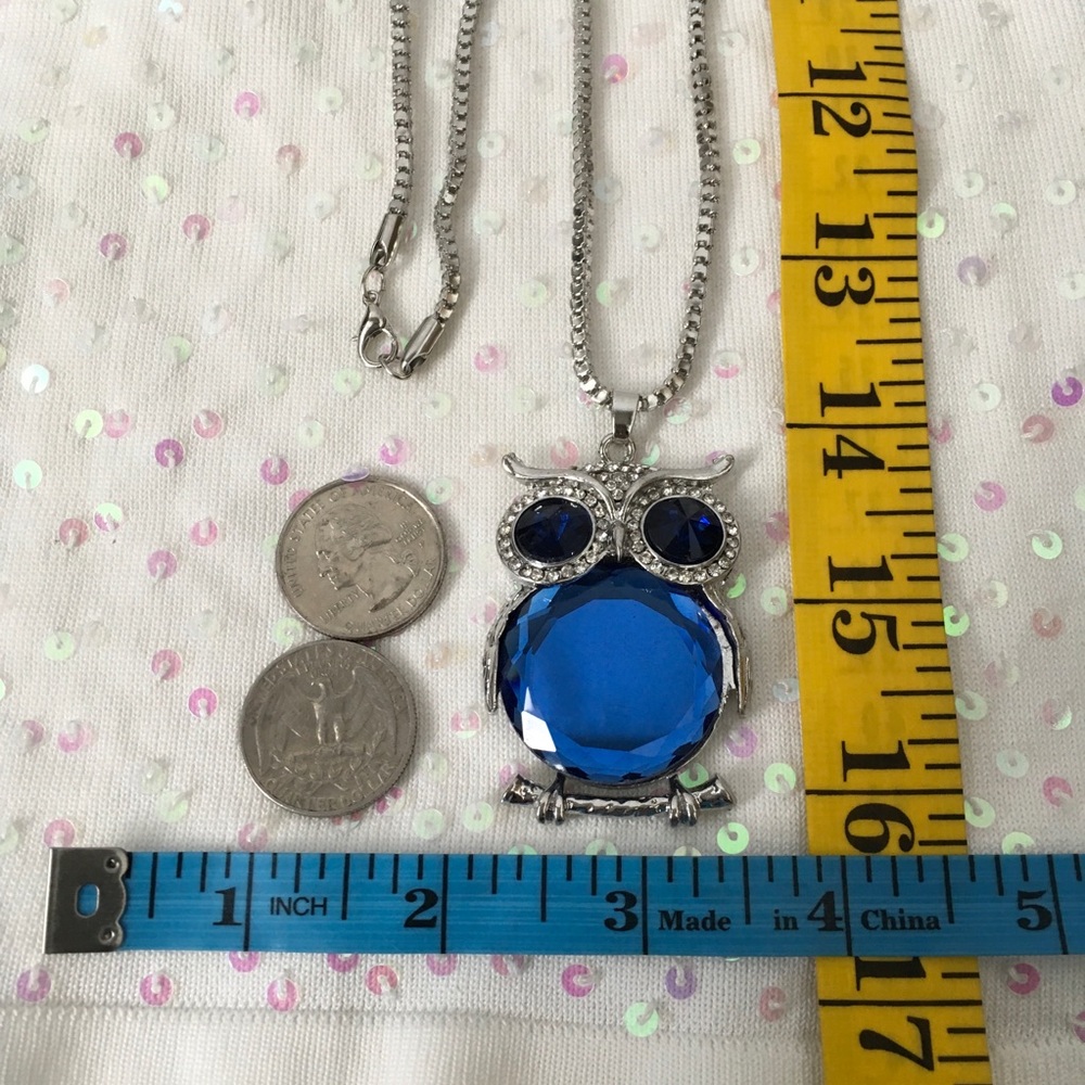 Owl Crystal Rhinestone Brilliant Blue Necklace - Picture 3 of 5